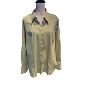Women’s Lane Bryant Button Down Green Shirt. Size 22/24. NWT!